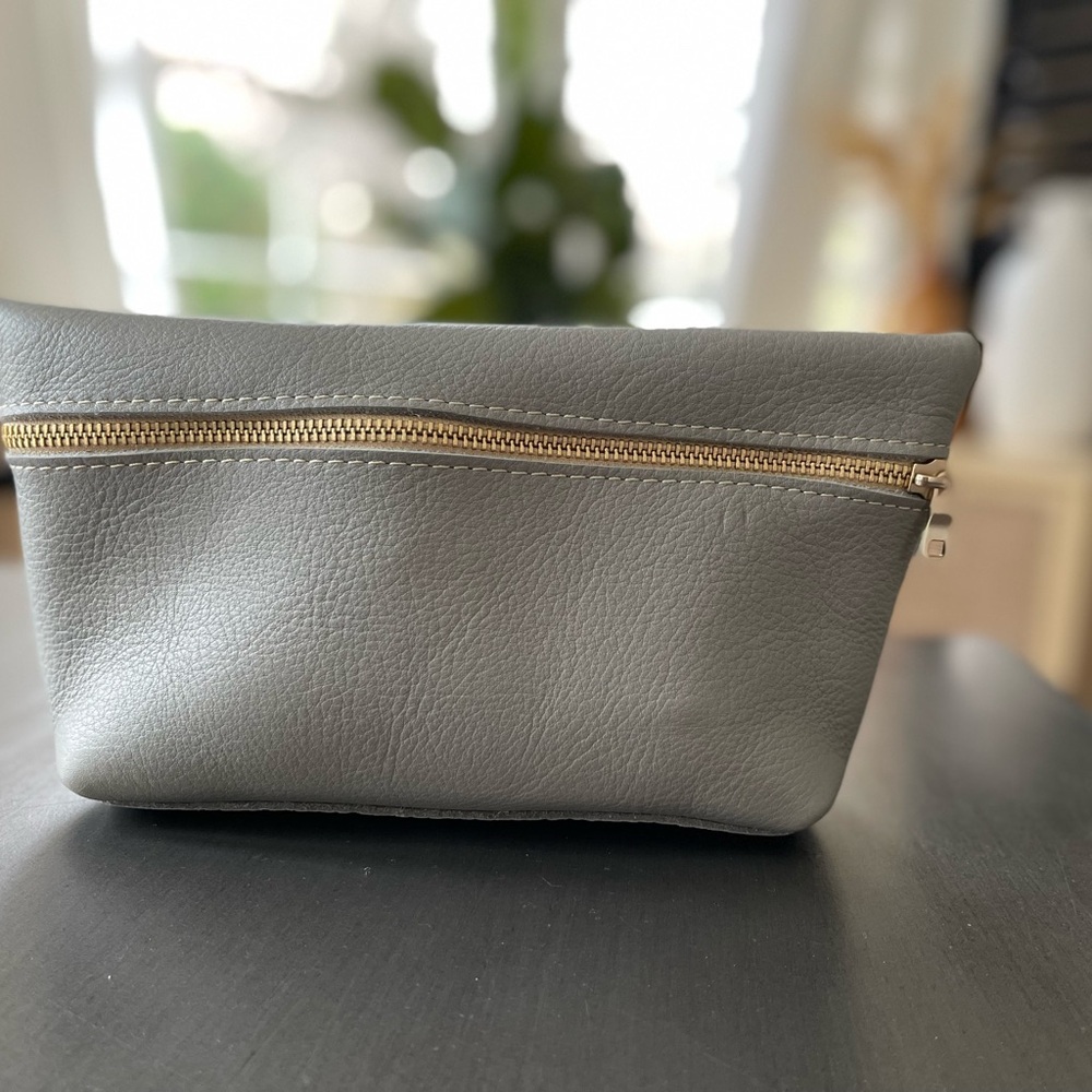 Portland Leather Goods – Nimbus Utility Bag